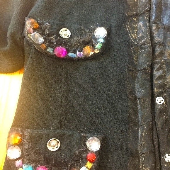 Dolce and Gabbana Women's Vintage Sweater​ - Picture 6 of 8